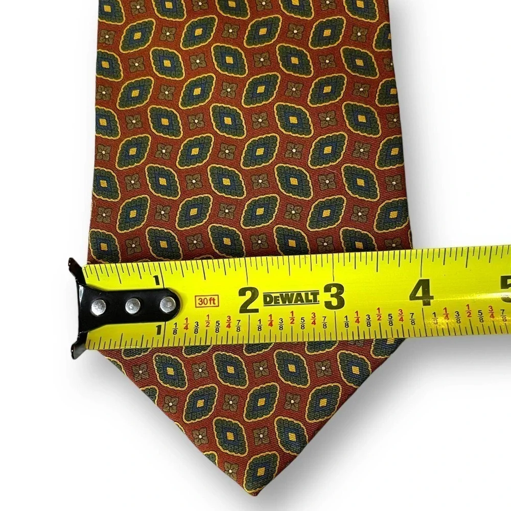 Tommy Hilfiger Tie Men’s Red Patterned Stars 100% Silk USA Made